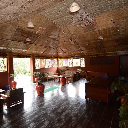 Mara Chui Camp Hotel Ololaimutiek ภายนอก รูปภาพ